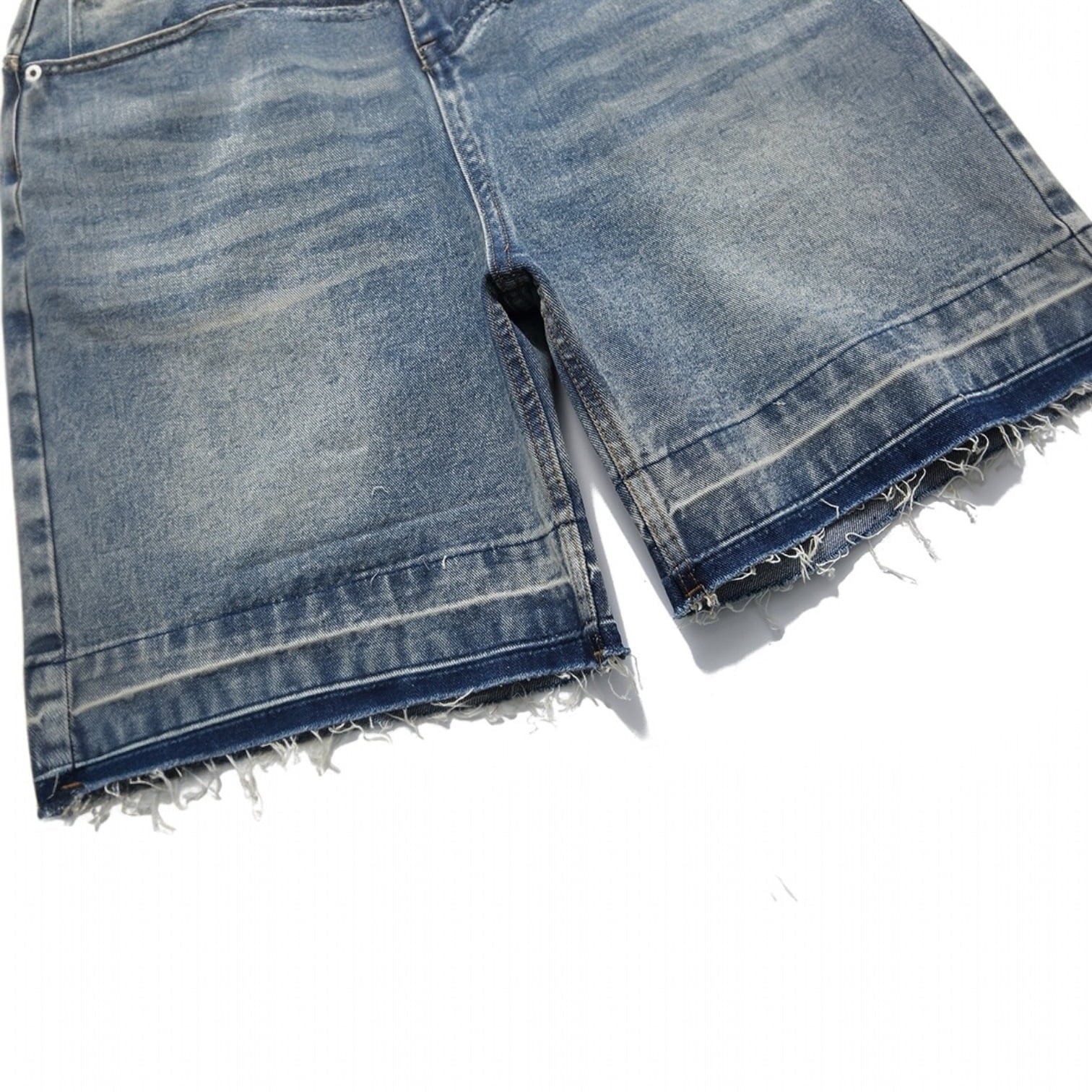 Edge Shorts Jeans