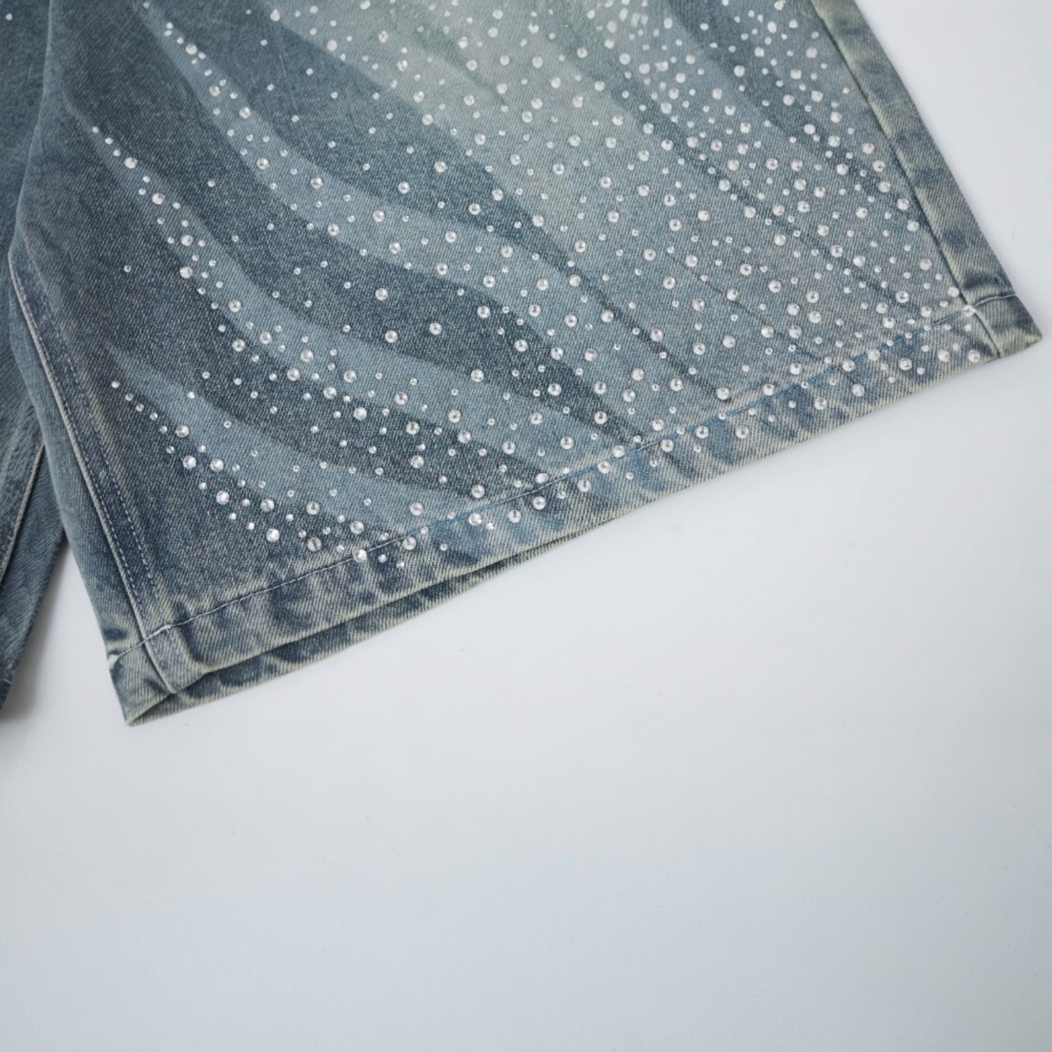 Rhinestones Light Blue Shorts Jeans