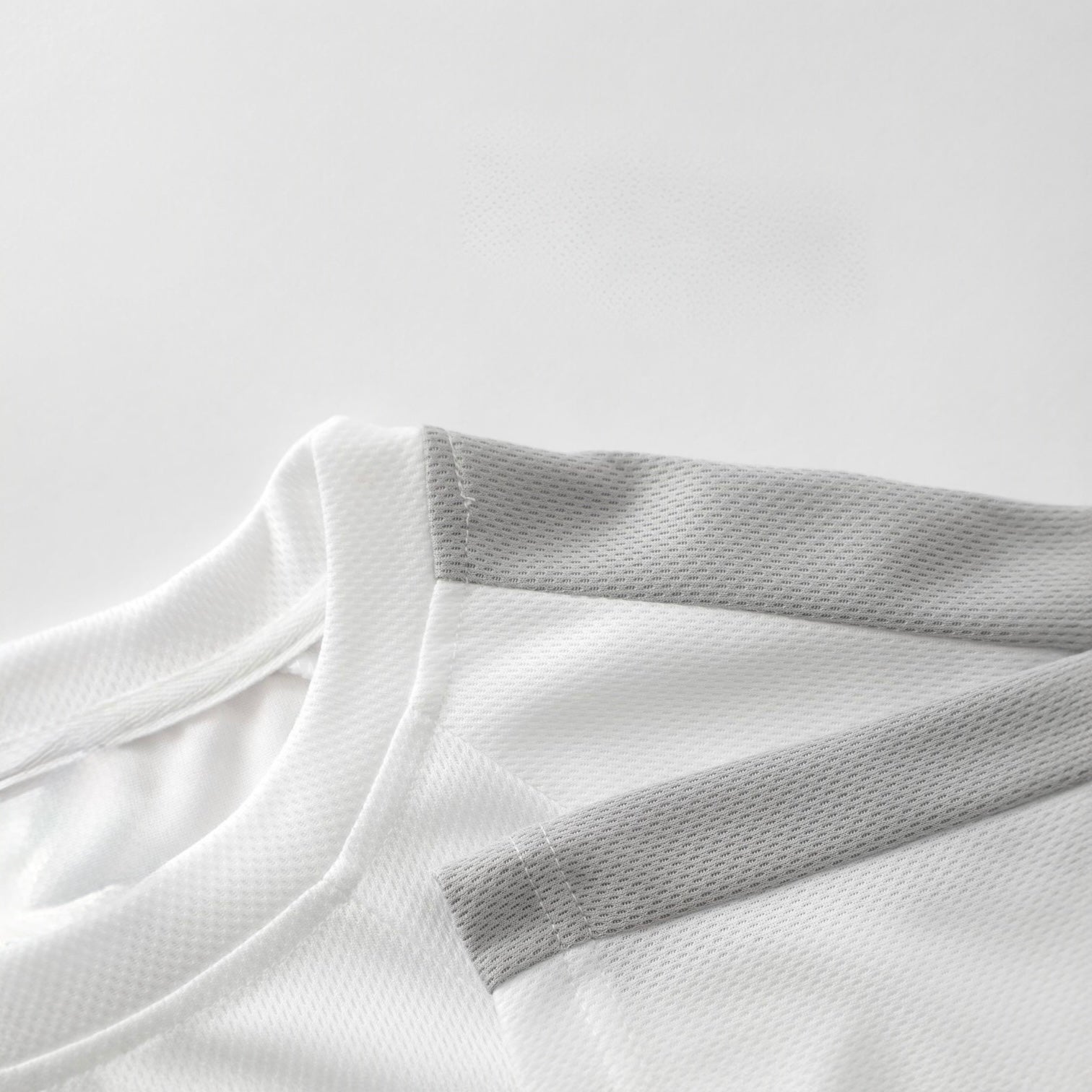 White Skicen Jersey
